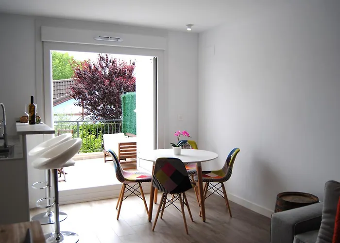 By Kabia Gestion * Sopelana